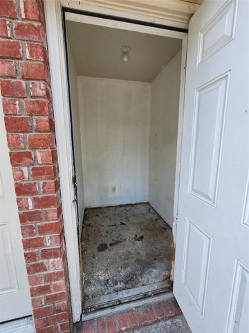 2917 Van Horn Avenue, Fort Worth, TX 76111
