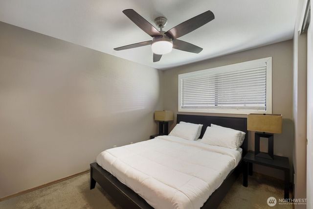 715 Sunrise Place SW, Issaquah, WA 98027