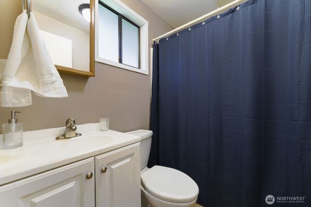 715 Sunrise Place SW, Issaquah, WA 98027