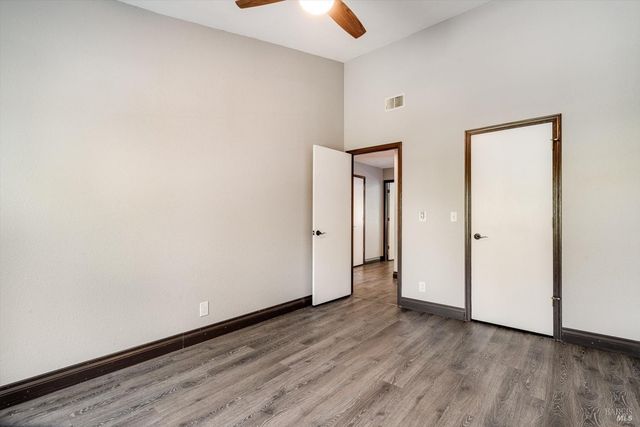 187 Wikiup Meadows Dr, Santa Rosa, CA 95403