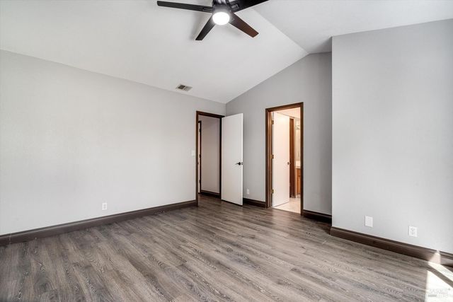 187 Wikiup Meadows Dr, Santa Rosa, CA 95403