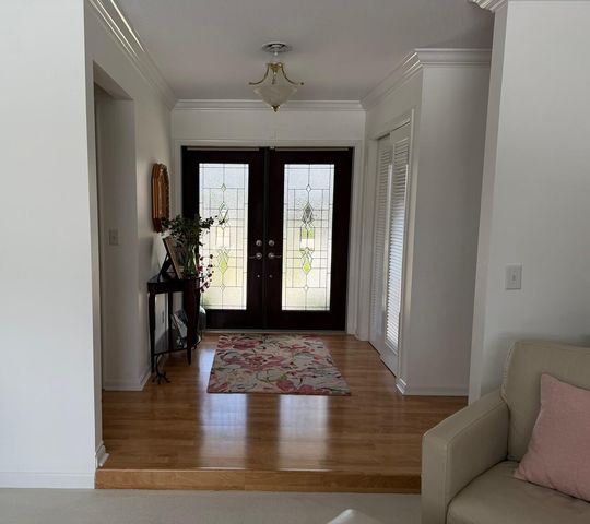 10124 Seagrape Way, Palm Beach Gardens, FL 33418