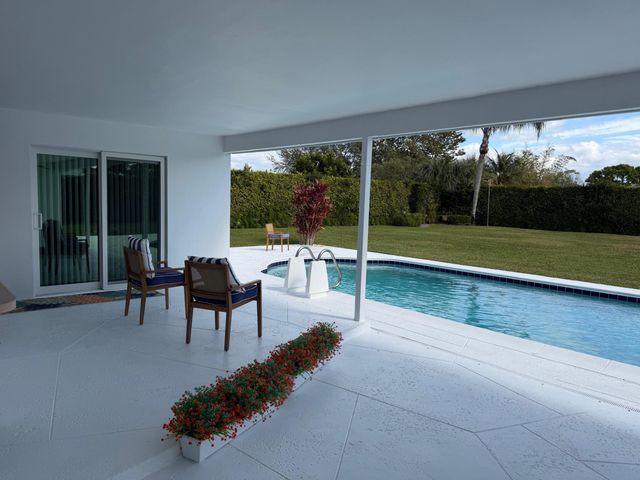 10124 Seagrape Way, Palm Beach Gardens, FL 33418
