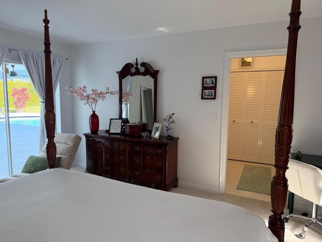 10124 Seagrape Way, Palm Beach Gardens, FL 33418