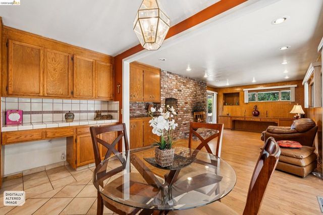 11233 Monan St, Oakland, CA 94605