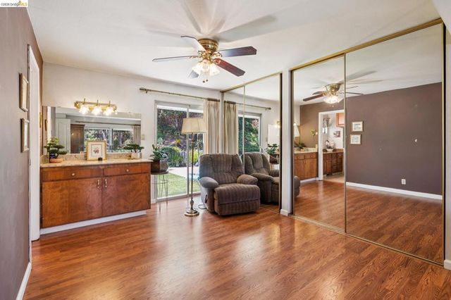 11233 Monan St, Oakland, CA 94605