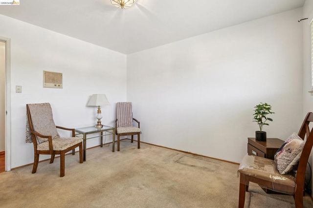 11233 Monan St, Oakland, CA 94605