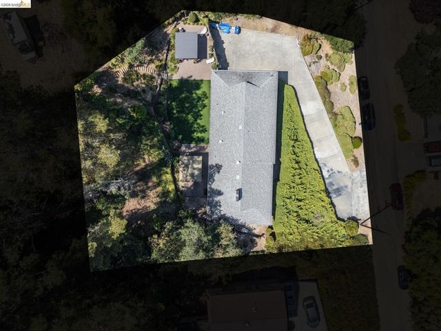 11233 Monan St, Oakland, CA 94605