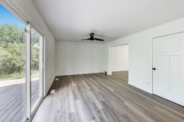 1329 Neskola Court, Naperville, IL 60564