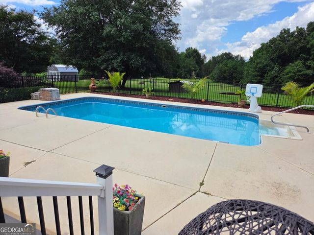 2199 Horsley Mill Road, Carrollton, GA 30116