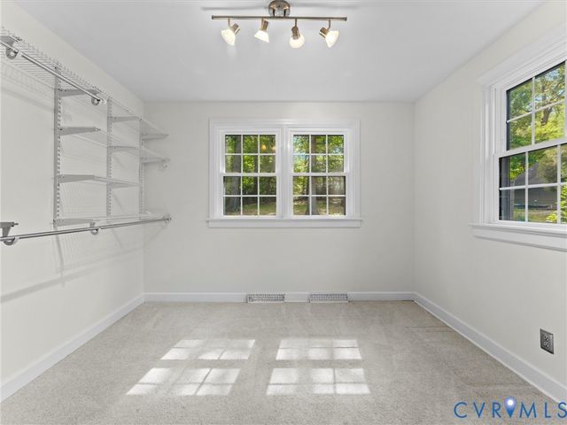 4111 Stratford Rd, Richmond, VA 23225