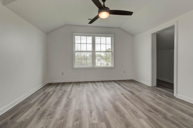 426 E Broadway Street, Winchester, KY 40391