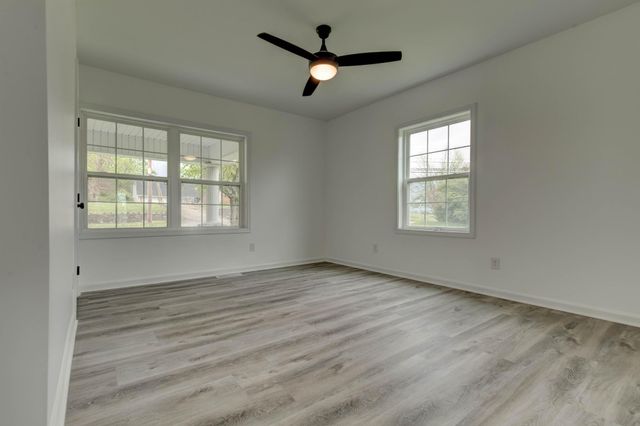 426 E Broadway Street, Winchester, KY 40391