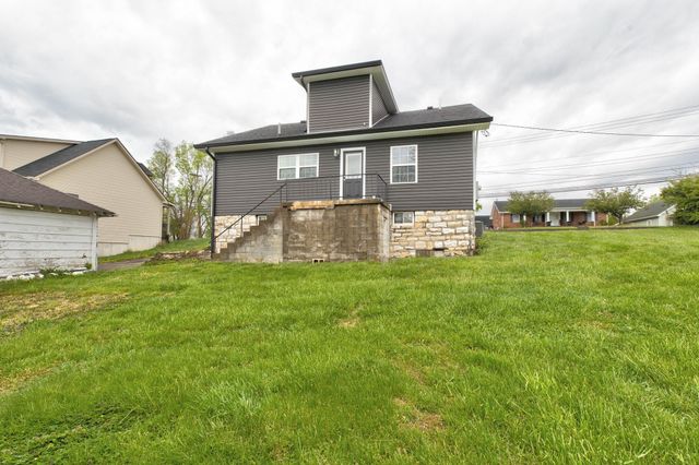 426 E Broadway Street, Winchester, KY 40391