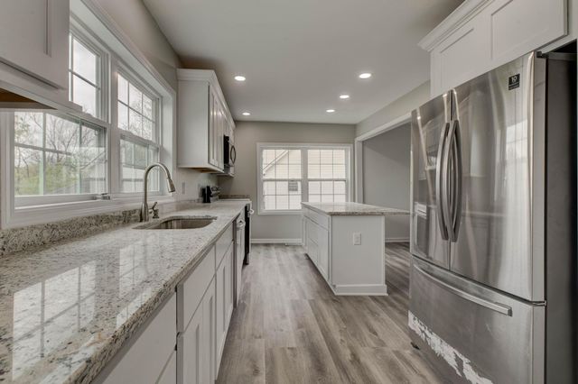 426 E Broadway Street, Winchester, KY 40391