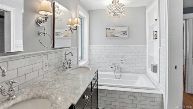 149 Union Avenue, Islip, NY 11751