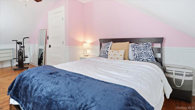 149 Union Avenue, Islip, NY 11751