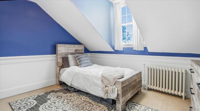 149 Union Avenue, Islip, NY 11751