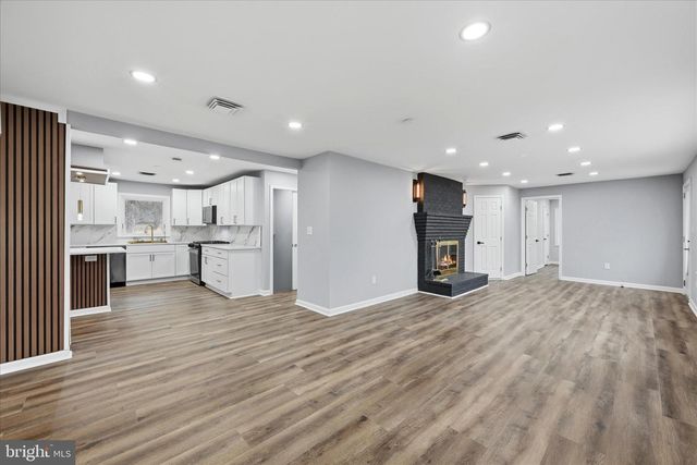 2639 LOGMILL RD, Haymarket, VA 20169