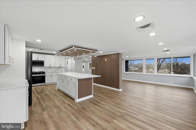 2639 LOGMILL RD, Haymarket, VA 20169