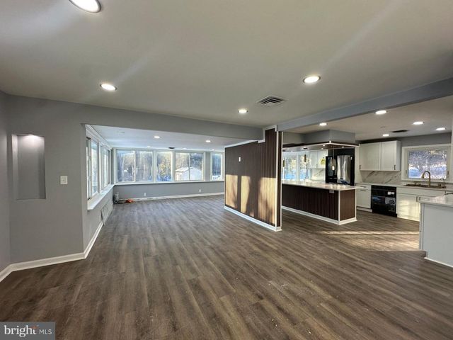 2639 LOGMILL RD, Haymarket, VA 20169