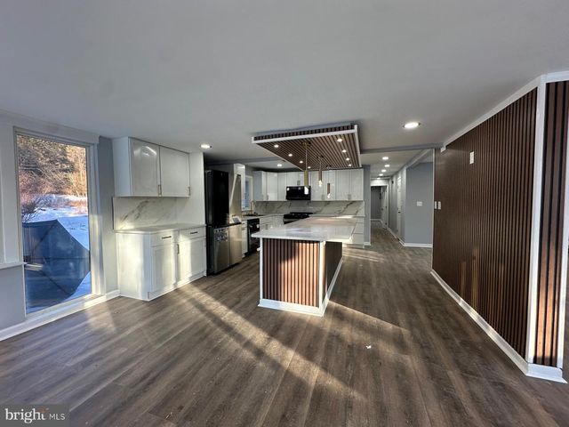 2639 LOGMILL RD, Haymarket, VA 20169