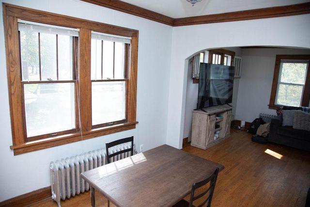 1453 7th Street E, Saint Paul, MN 55106