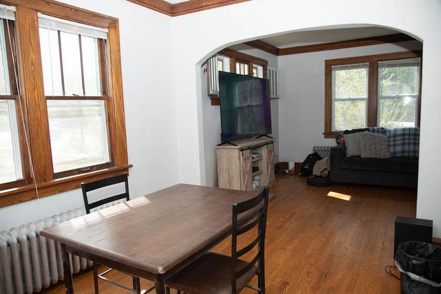 1453 7th Street E, Saint Paul, MN 55106