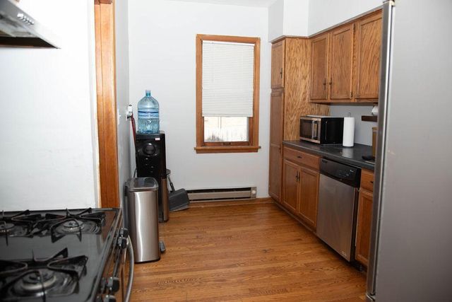 1453 7th Street E, Saint Paul, MN 55106