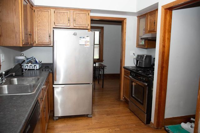 1453 7th Street E, Saint Paul, MN 55106