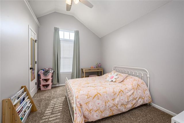 6996 141st Street, Basehor, KS 66007