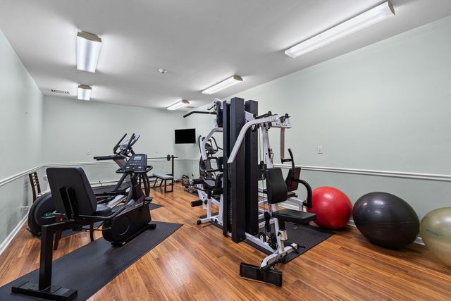 1795 Lake Cook Road 110, Highland Park, IL 60035