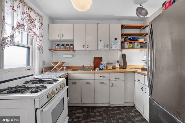 4627 MORRIS ST, Philadelphia, PA 19144