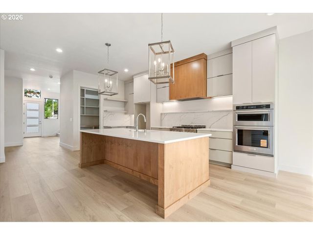 10723 Se 13TH Cir, Vancouver, WA 98664