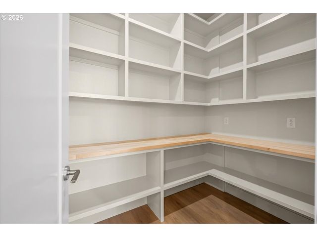 10723 Se 13TH Cir, Vancouver, WA 98664