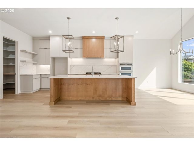 10723 Se 13TH Cir, Vancouver, WA 98664