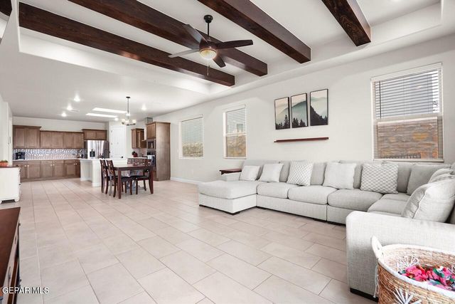 13183 Emerald Isle Street, Horizon City, TX 79928