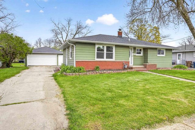 946 4TH STREET, Menasha, WI 54952