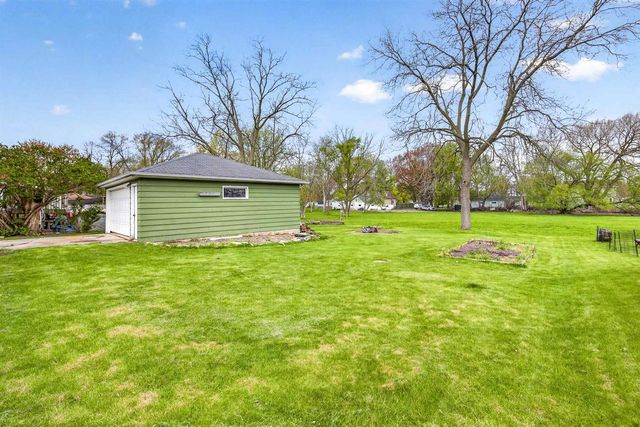946 4TH STREET, Menasha, WI 54952