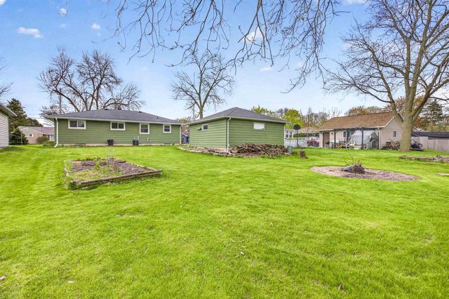 946 4TH STREET, Menasha, WI 54952
