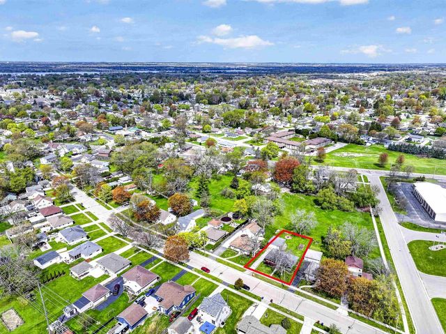 946 4TH STREET, Menasha, WI 54952