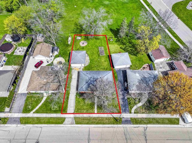946 4TH STREET, Menasha, WI 54952