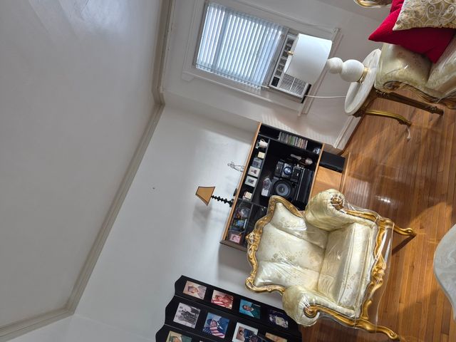 9426 S Racine Avenue, Chicago, IL 60620