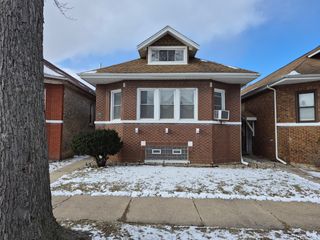 9426 S Racine Avenue, Chicago, IL 60620