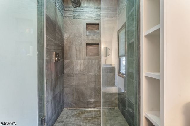 132 Mountain Rd, Pohatcong Twp., NJ 08865