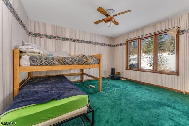 132 Mountain Rd, Pohatcong Twp., NJ 08865