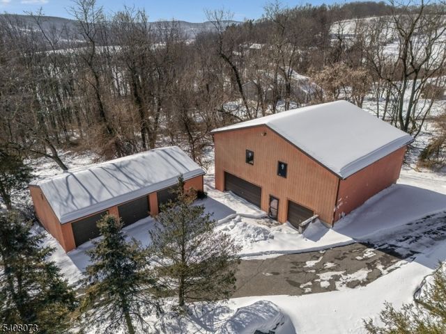 132 Mountain Rd, Pohatcong Twp., NJ 08865