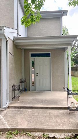 7515 Anderson Street, Shawnee, KS 66227