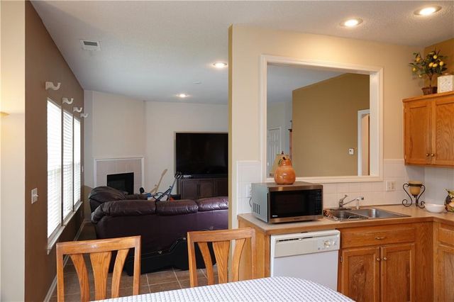 7515 Anderson Street, Shawnee, KS 66227