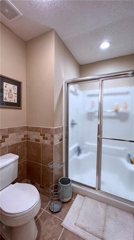 7515 Anderson Street, Shawnee, KS 66227